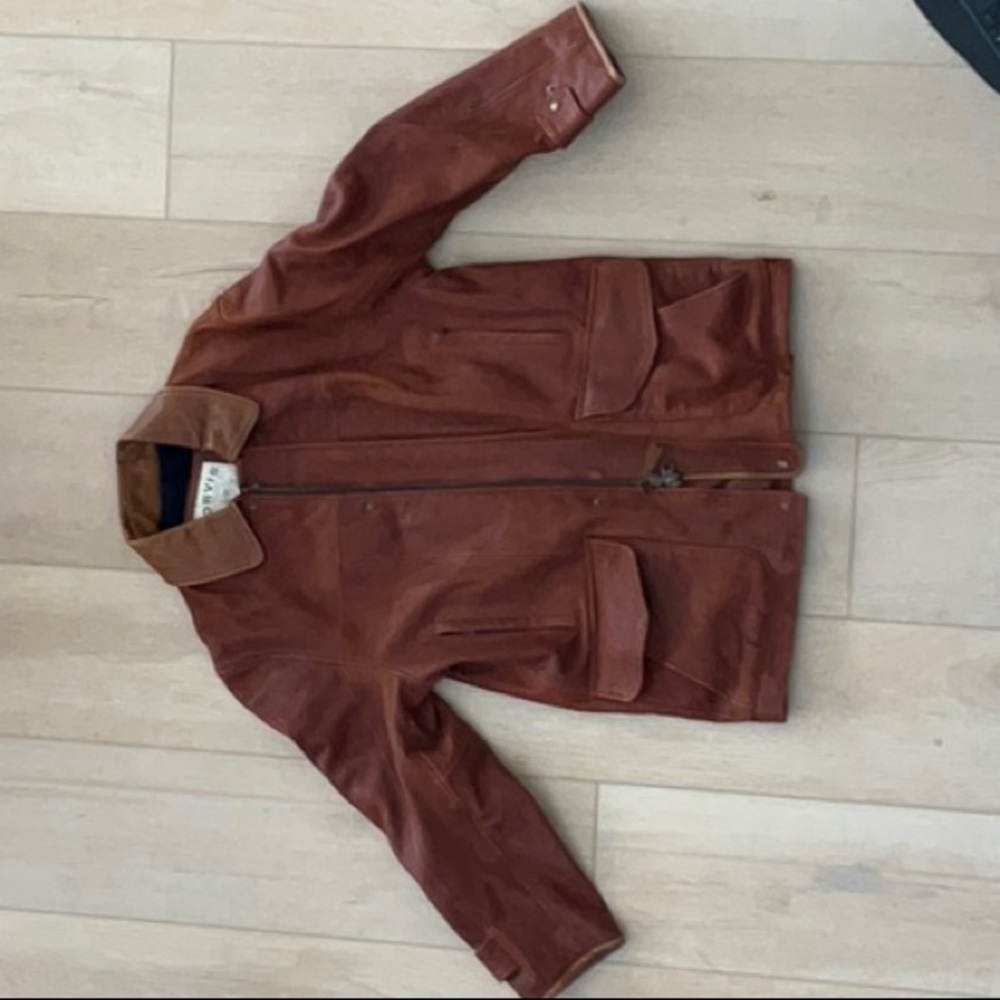 Orvis heavy leather jacket, mens large, size 40, like new